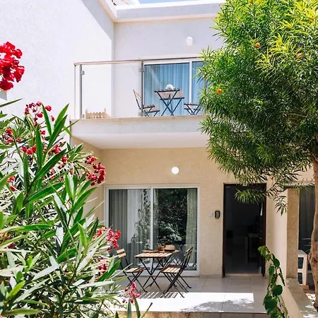 Procy-106 Venus Townhouse Holiday home *